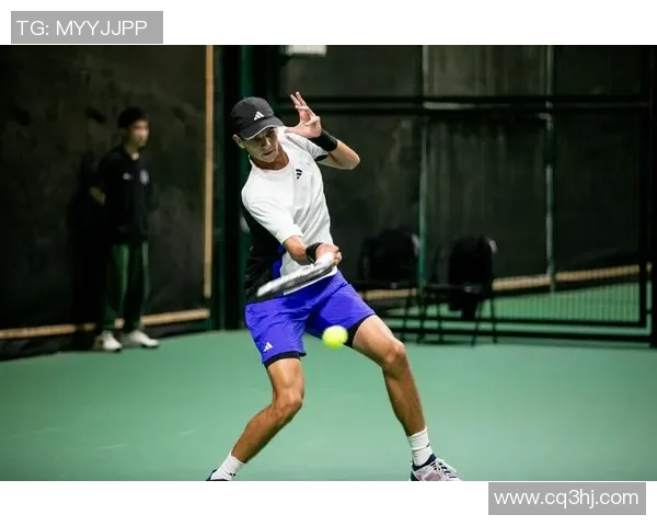 成都网球队的盯防策略揭秘：网球深度分析与战术探讨